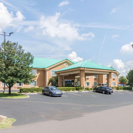 Quality Inn & Suites Of Alma - Northeast From Fort Smith Dış mekan fotoğraf