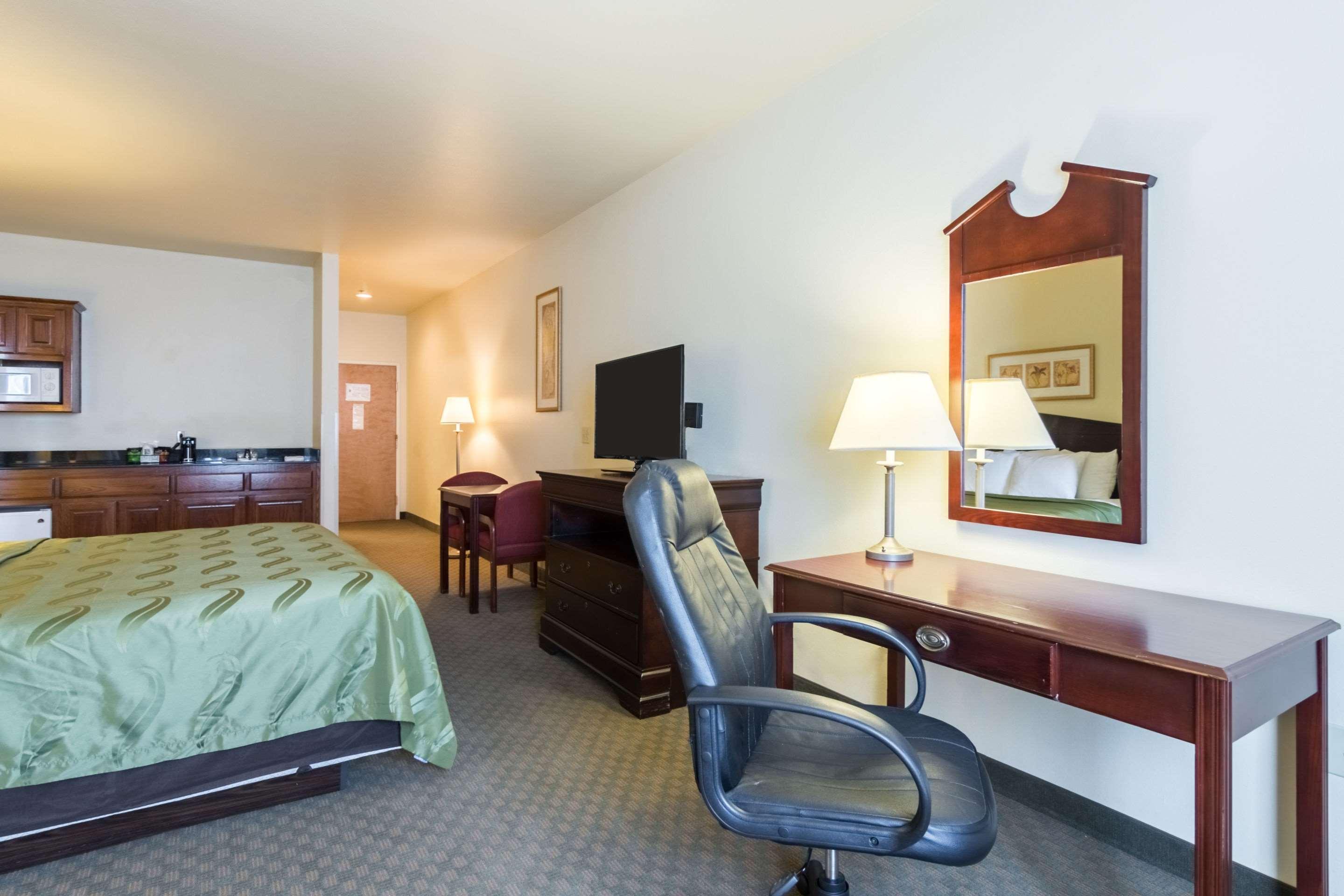 Quality Inn & Suites Of Alma - Northeast From Fort Smith Dış mekan fotoğraf