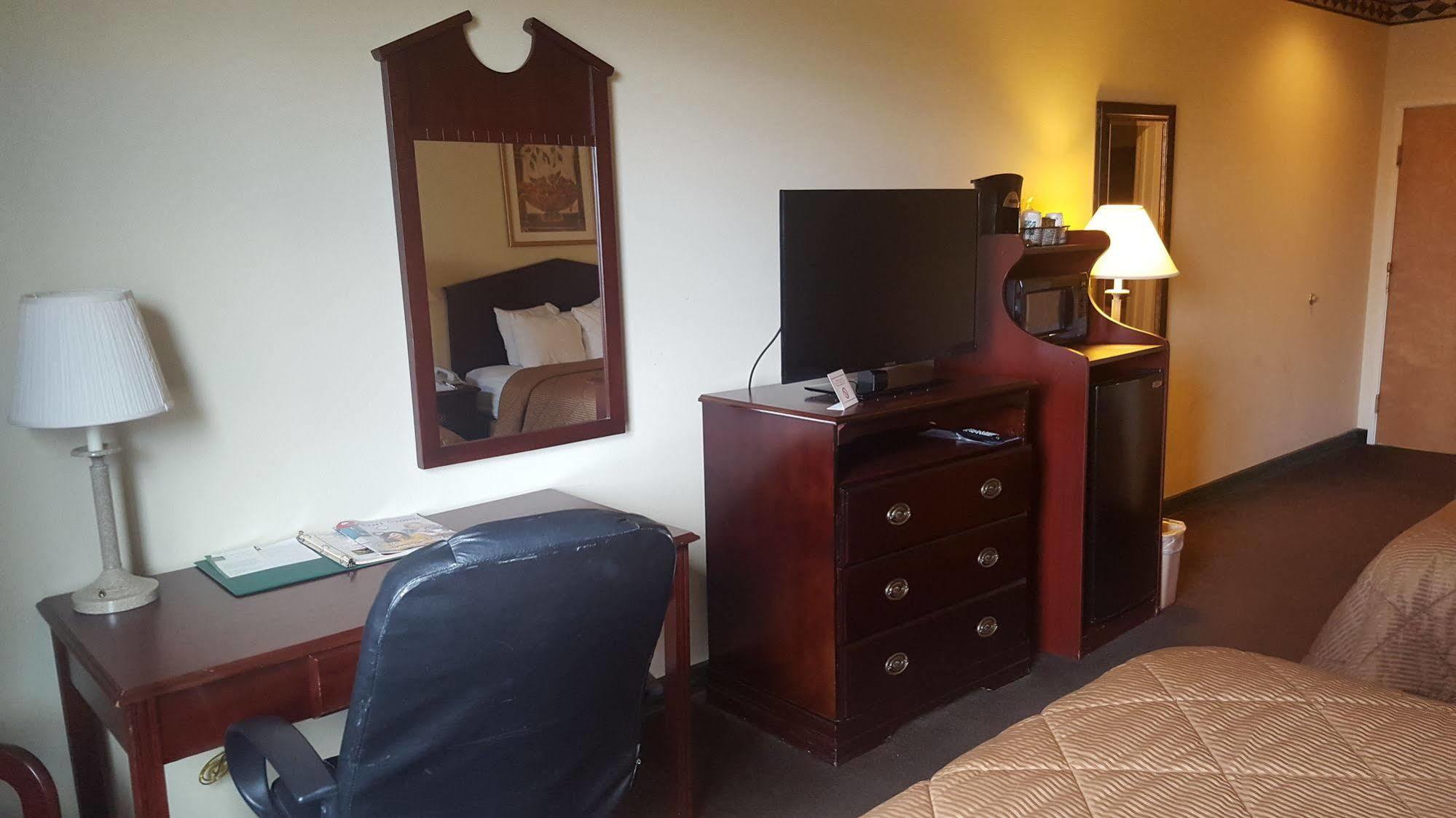 Quality Inn & Suites Of Alma - Northeast From Fort Smith Dış mekan fotoğraf